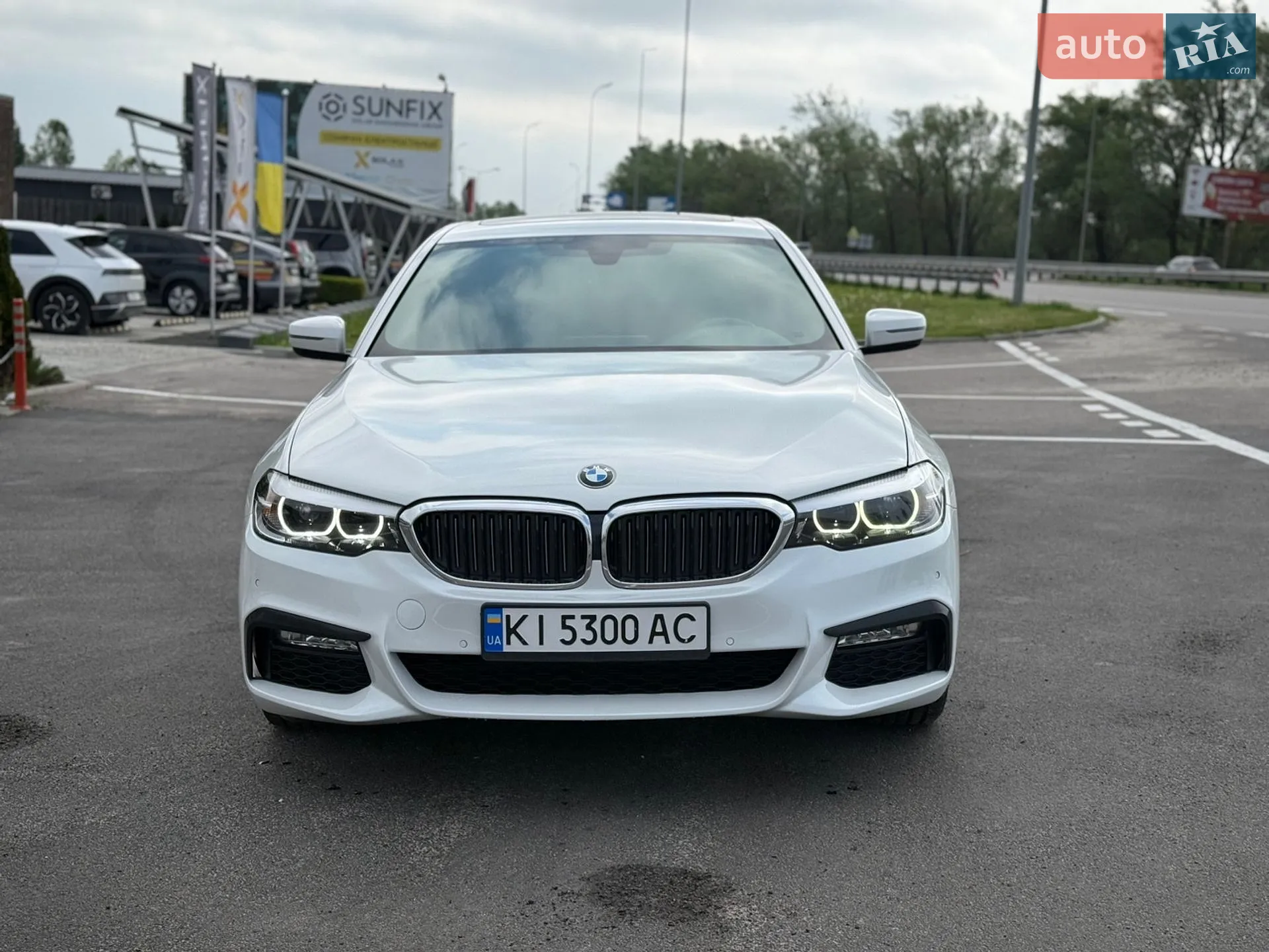 2017 BMW 5er - мініатюра 2