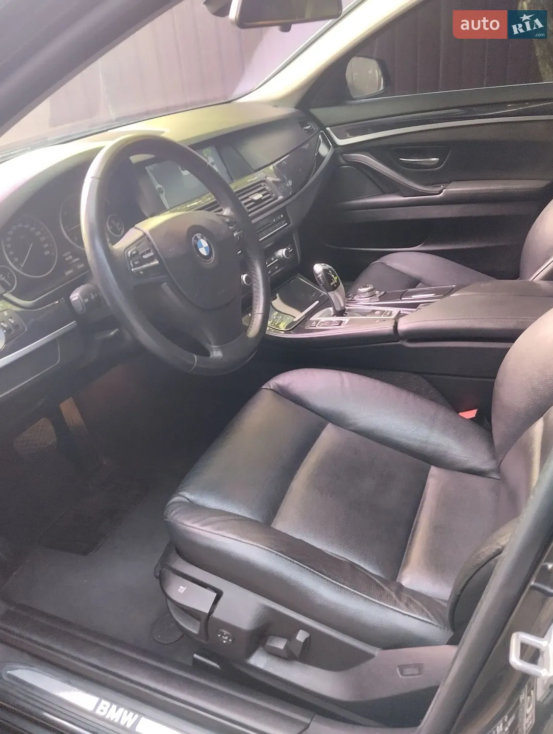 2012 BMW 5er - мініатюра 9