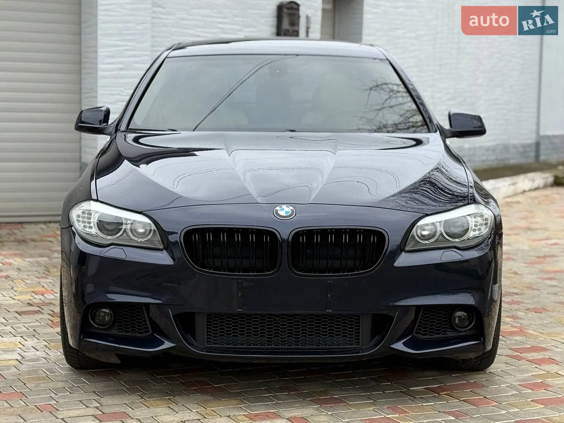 2011 BMW 5er - мініатюра 2