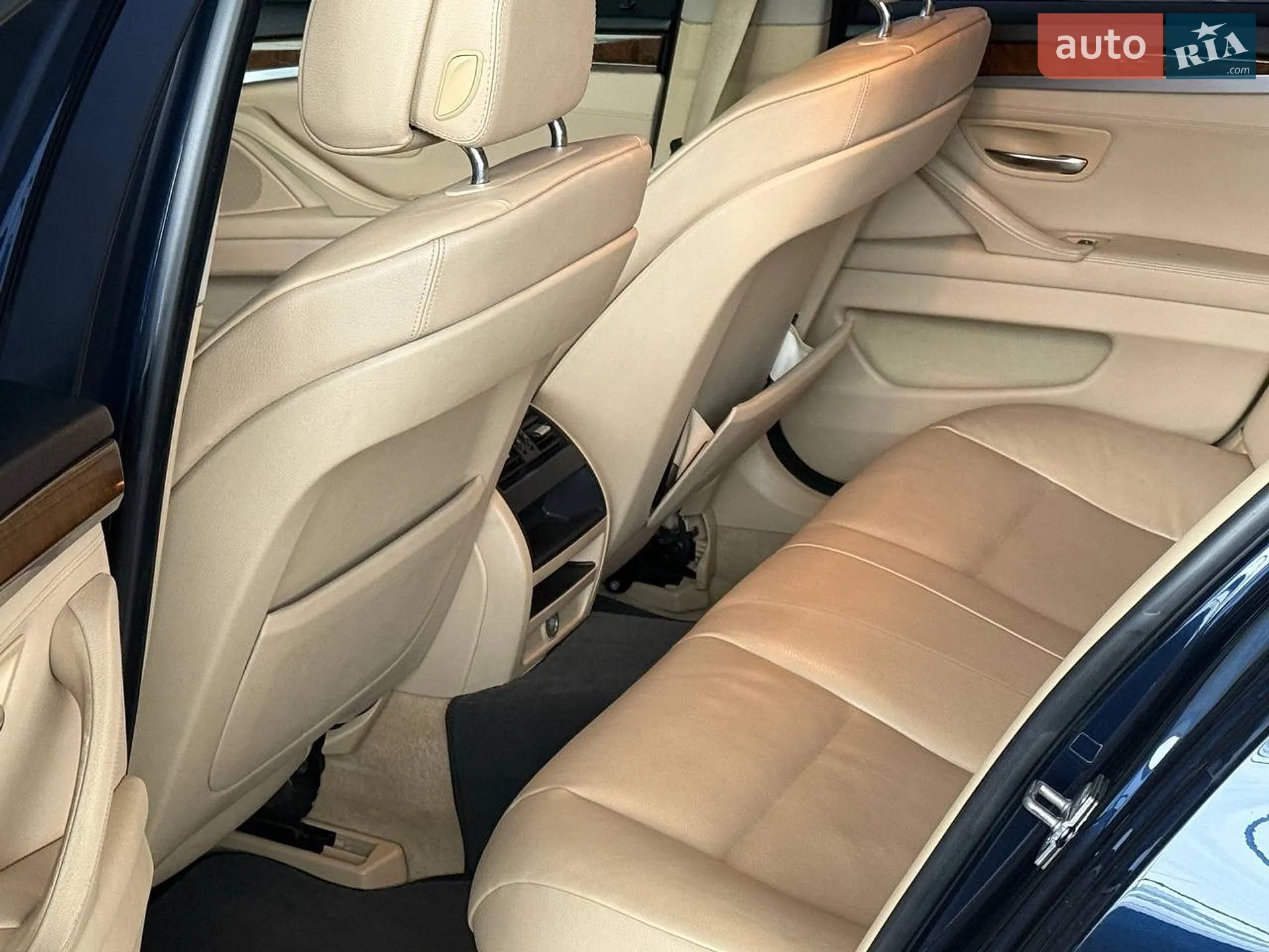 2011 BMW 5er - мініатюра 20