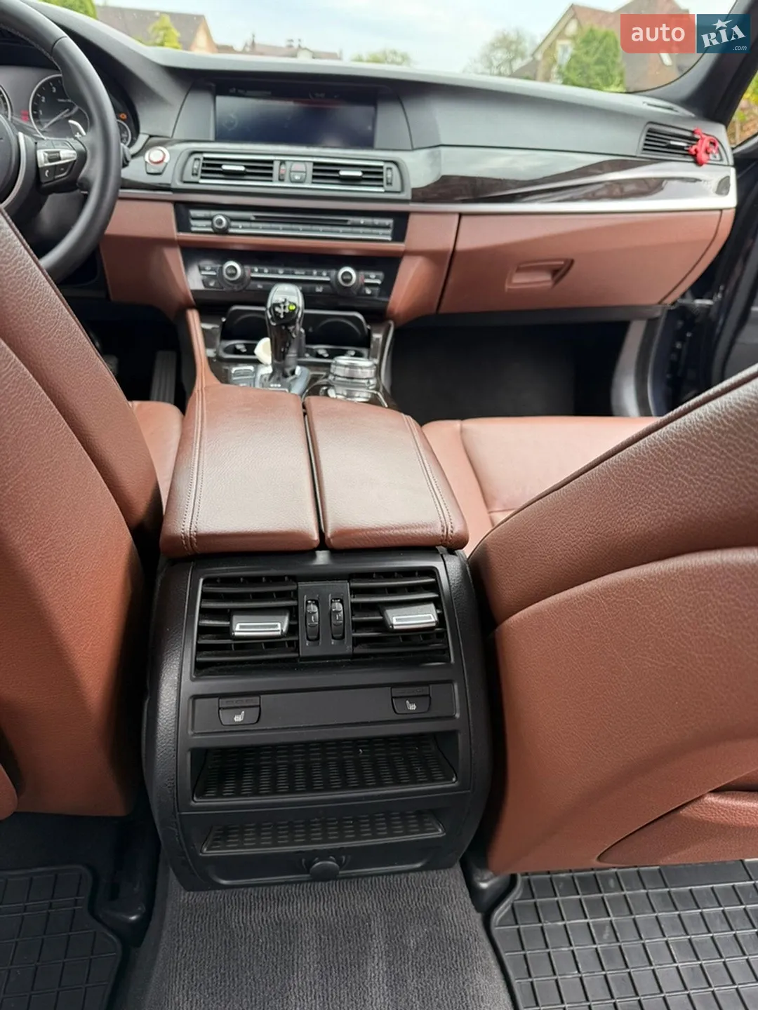 2012 BMW 5er - мініатюра 17