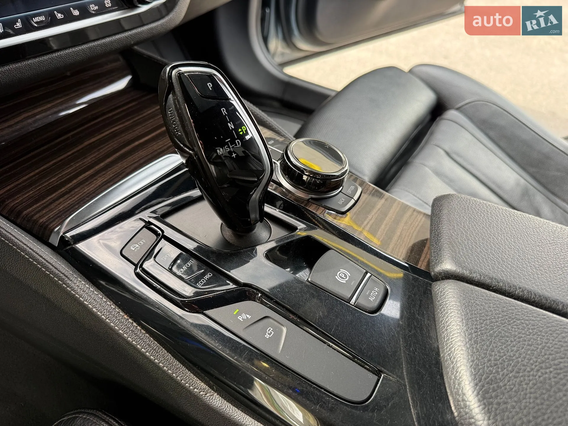 2017 BMW 5er - мініатюра 27