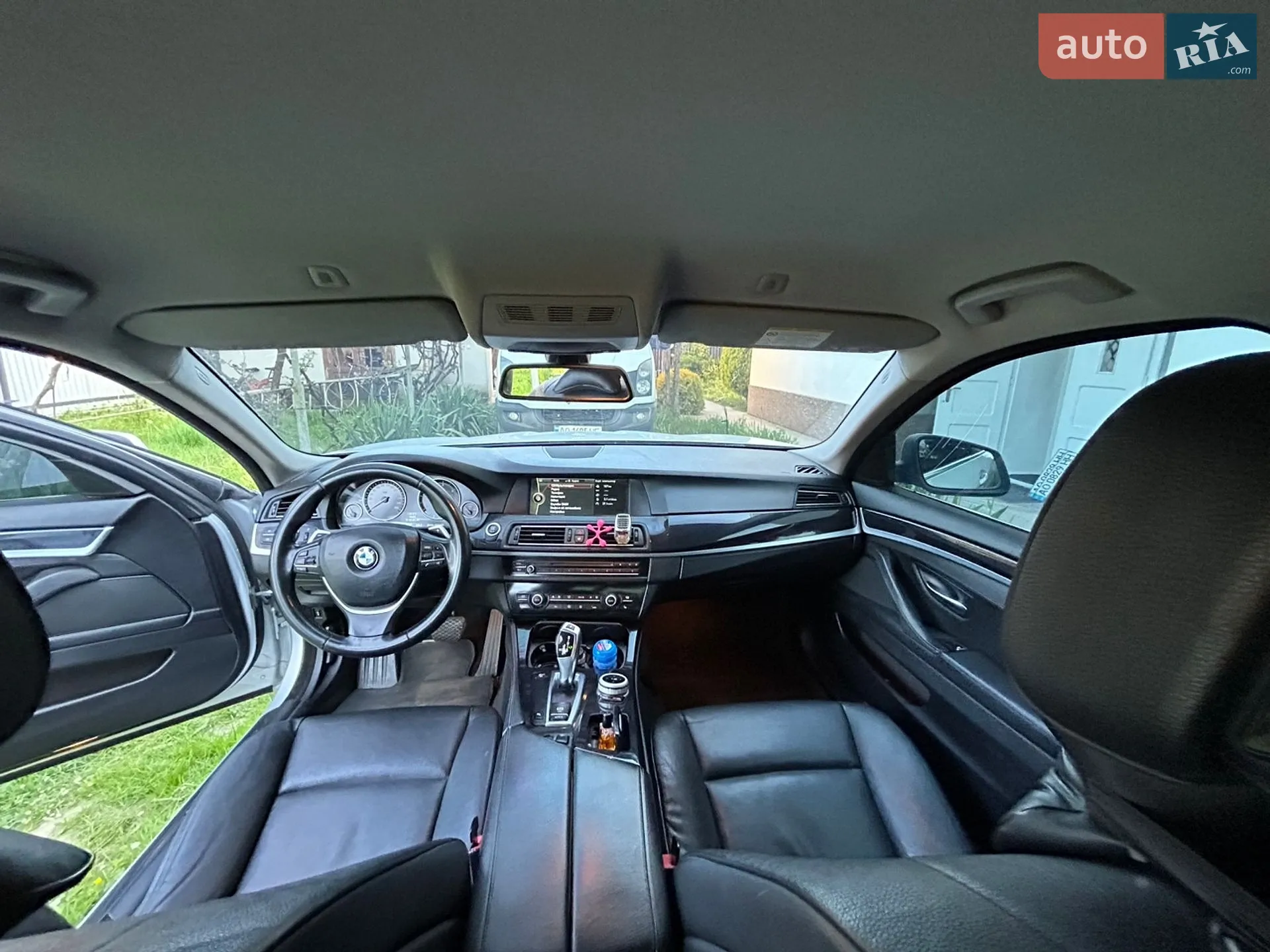 2011 BMW 5er - мініатюра 17