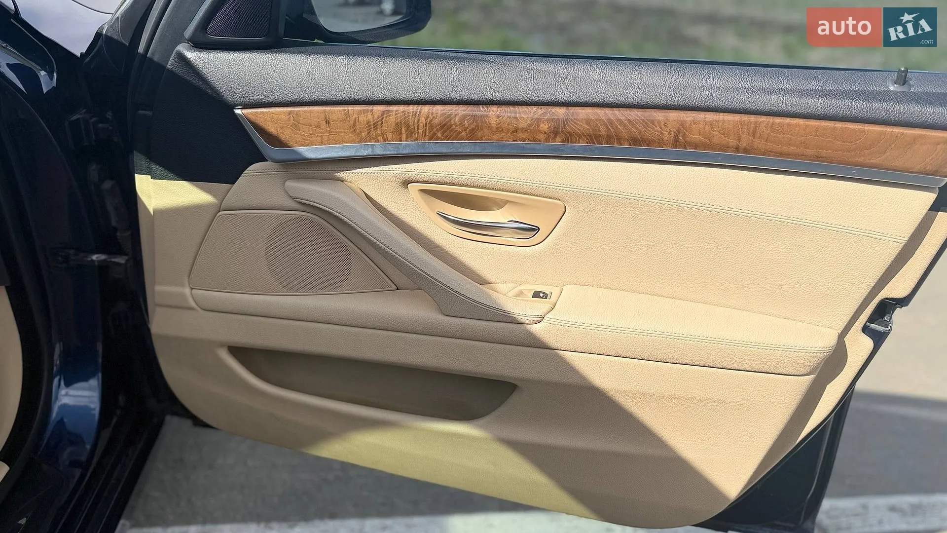2011 BMW 5er - мініатюра 17
