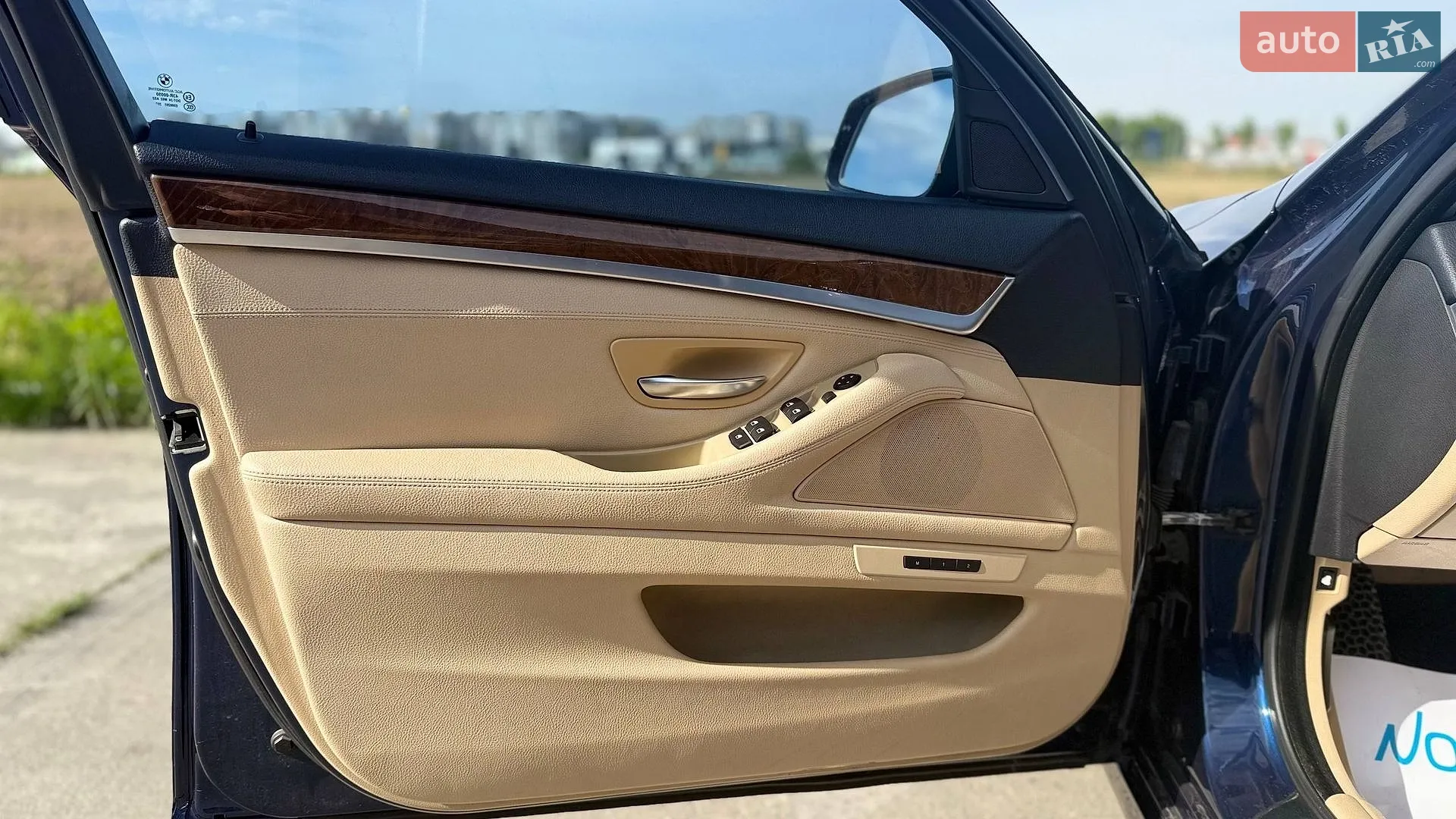 2011 BMW 5er - мініатюра 16