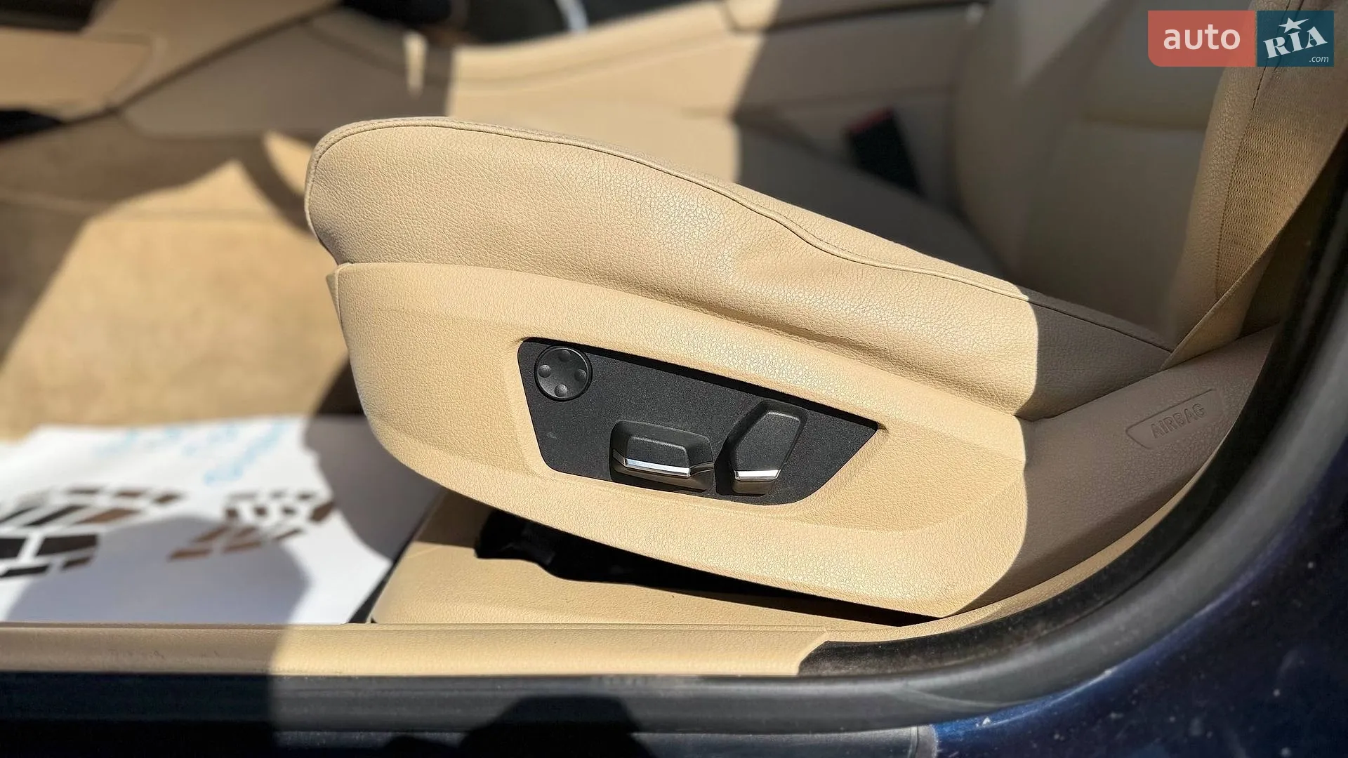 2011 BMW 5er - мініатюра 18