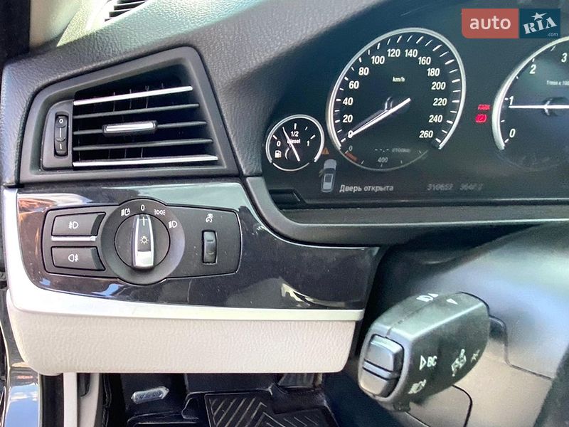 Универсал BMW 5 Series 2012 в Ровно