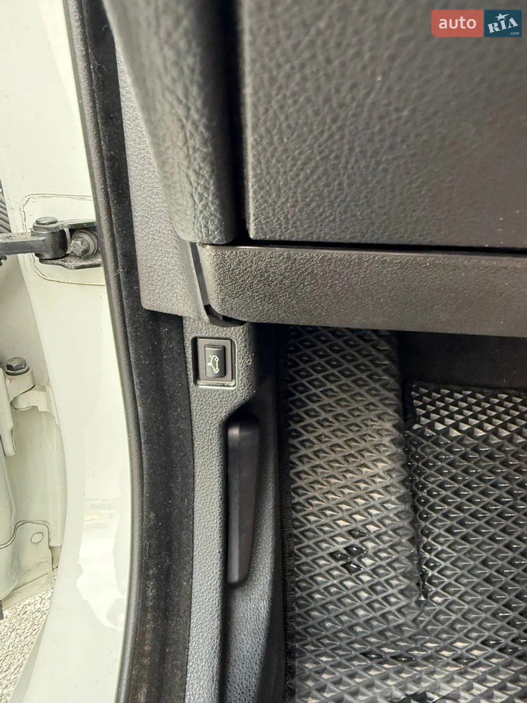 2011 BMW 5er - мініатюра 76