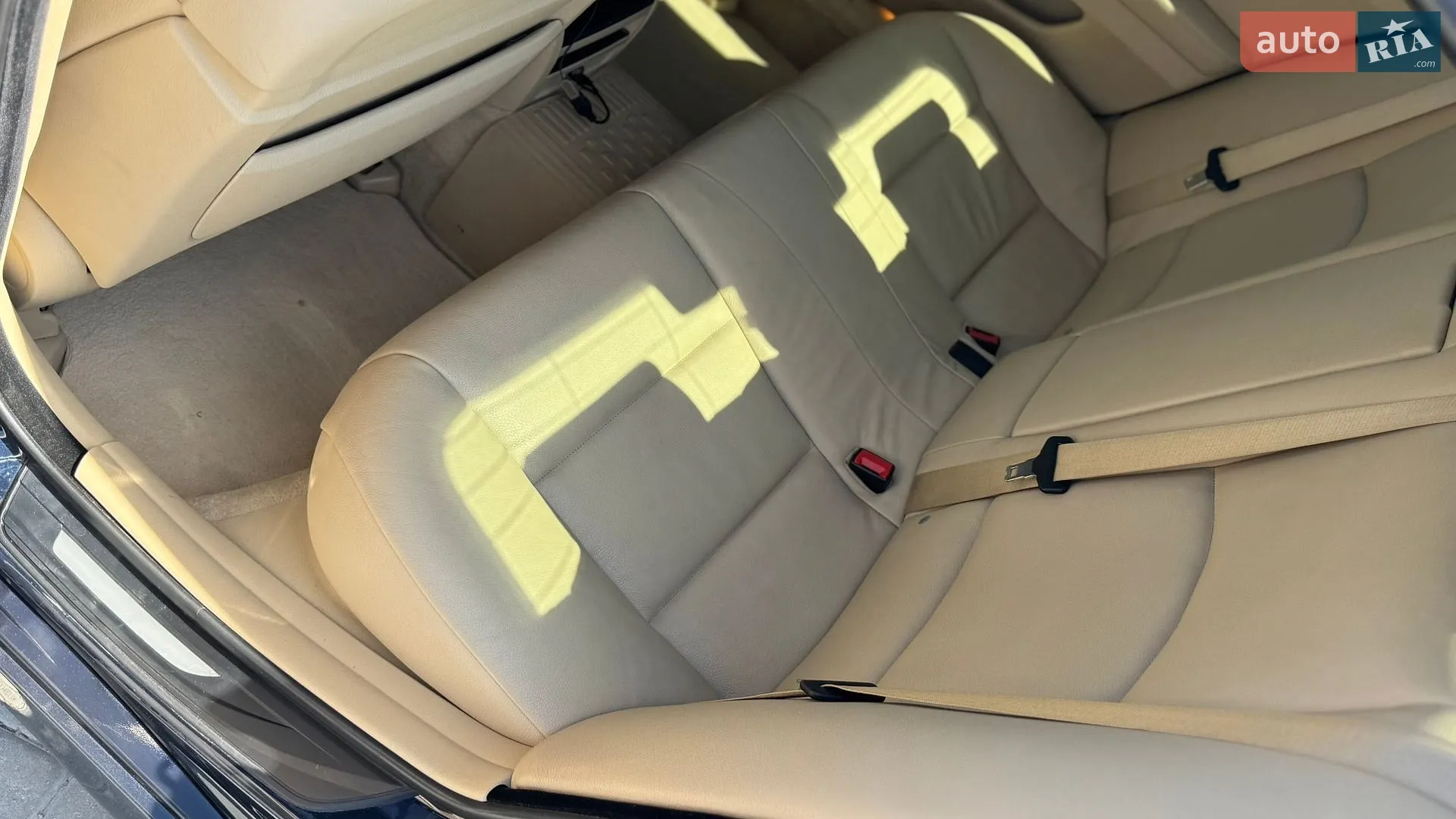 2011 BMW 5er - мініатюра 31