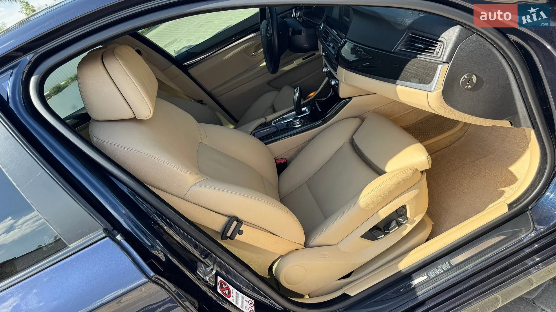 2011 BMW 5er - мініатюра 38