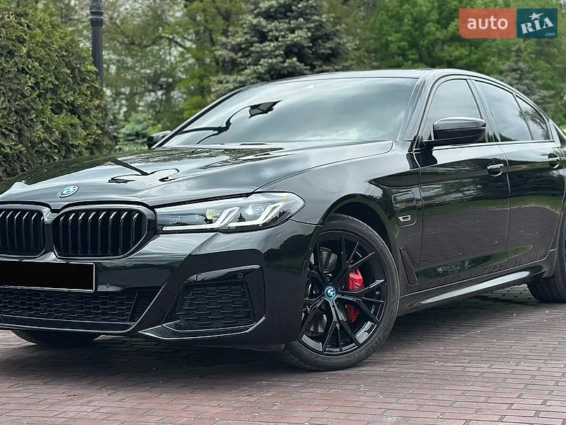 BMW 5 Series 2022 VIN WBA33AG08PCM13631 фото оголошення 16 з 60