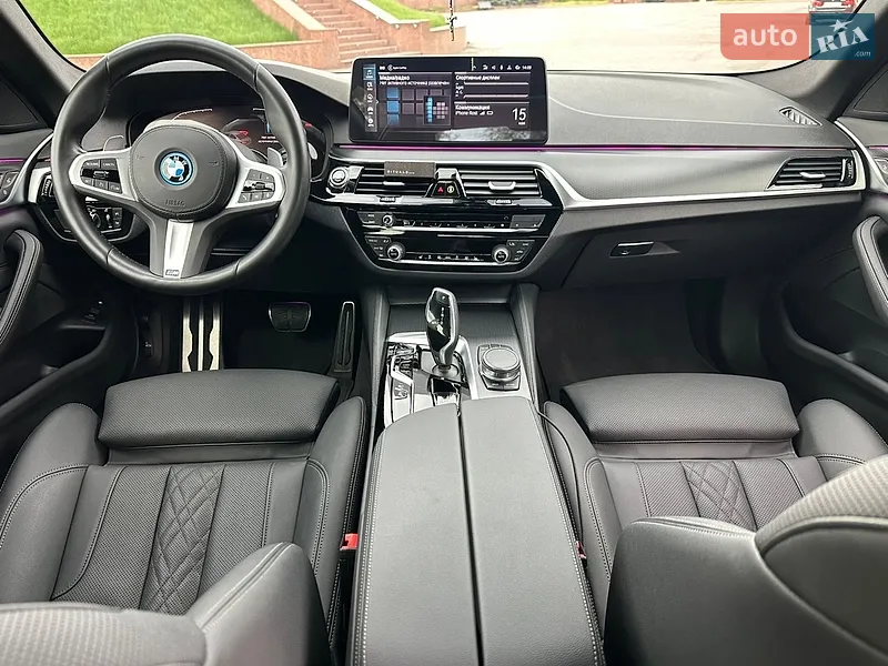 BMW 5 Series 2022 VIN WBA13AG08PCM36169 фото оголошення 29 з 102