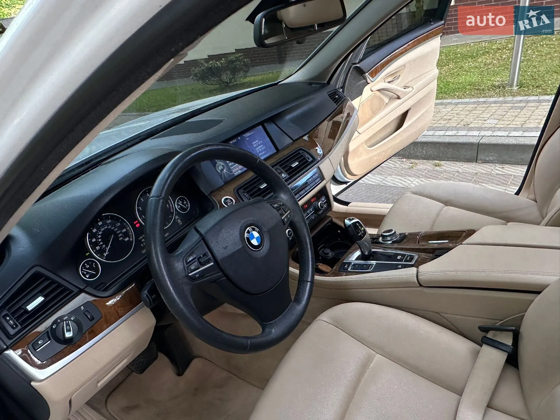 2013 BMW 5er - мініатюра 35