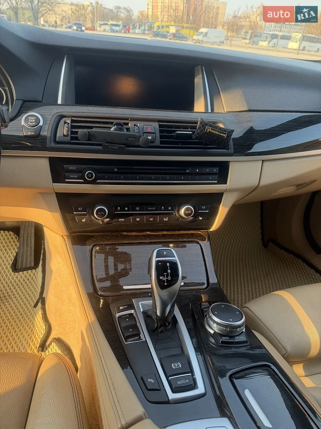 2014 BMW 5er - мініатюра 22