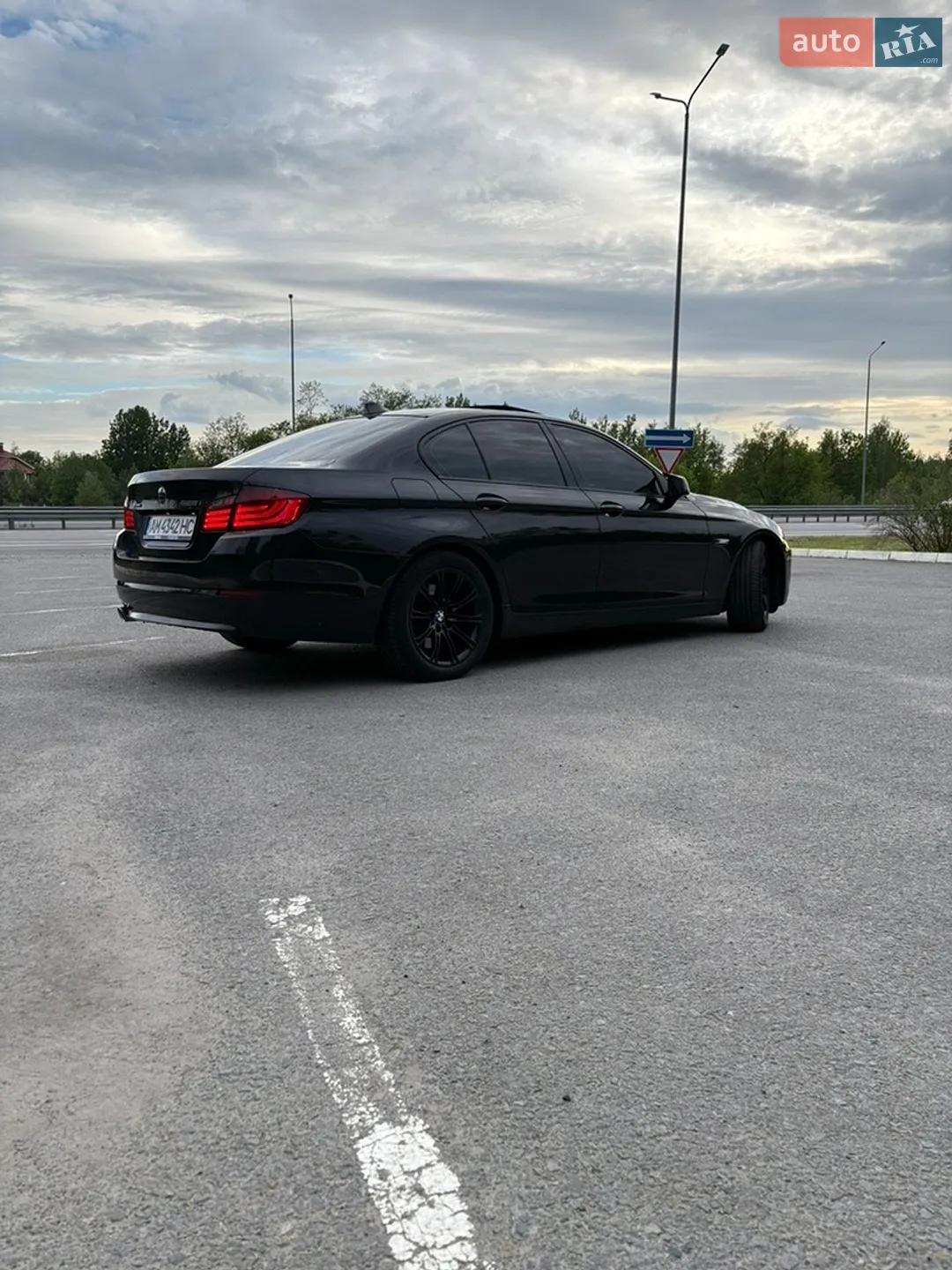 2012 BMW 5er - мініатюра 11