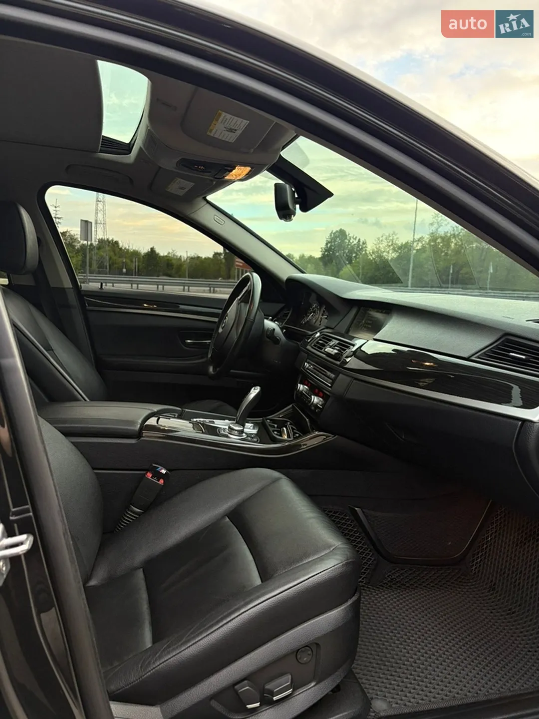 2012 BMW 5er - мініатюра 27