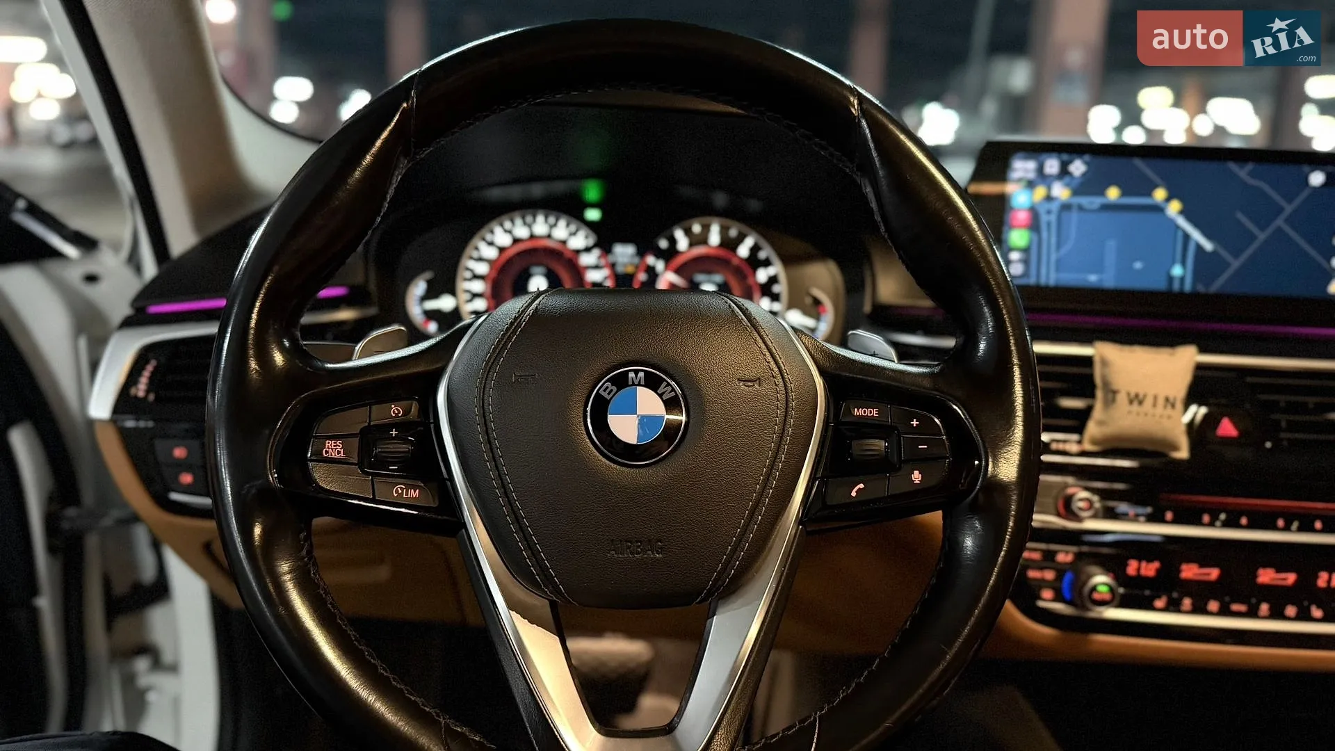 2017 BMW 5er - мініатюра 10