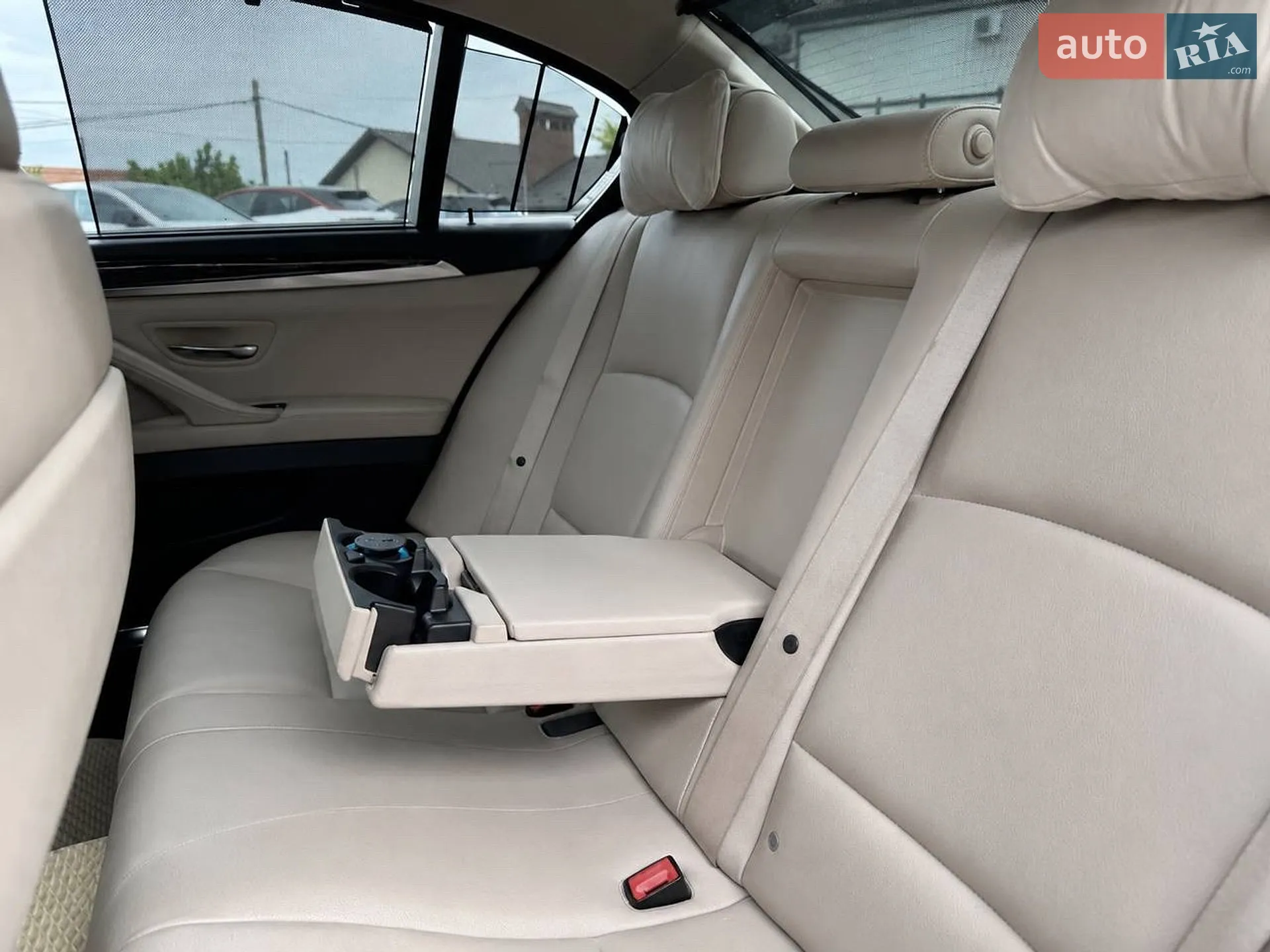2011 BMW 5er - мініатюра 6