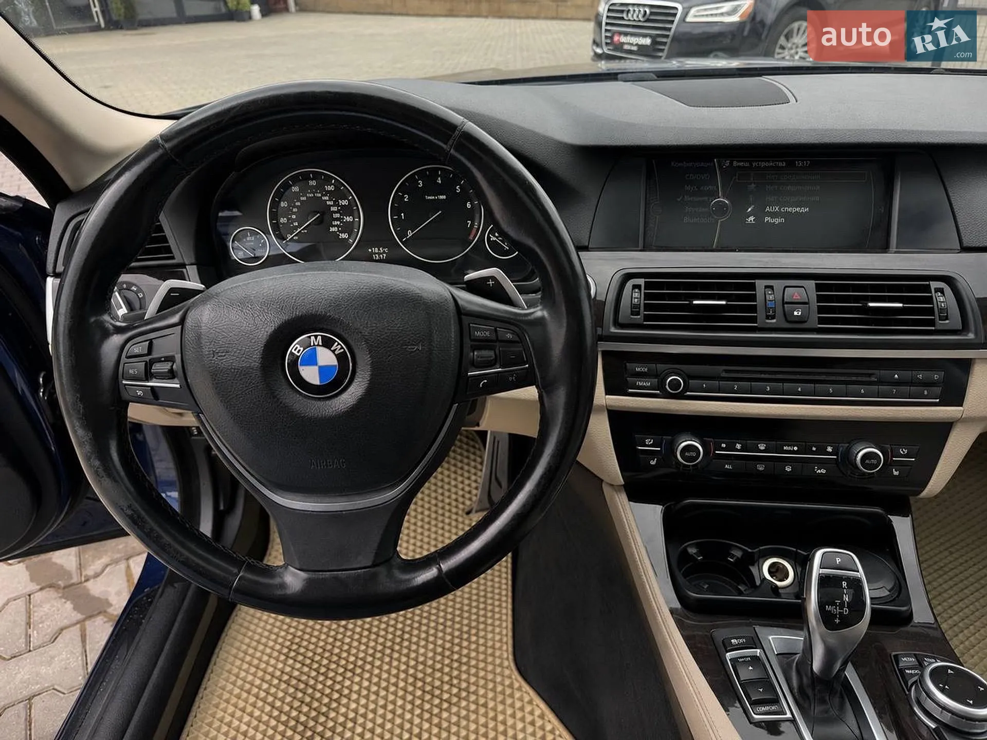 2011 BMW 5er - мініатюра 11