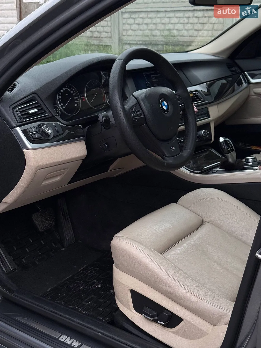 2011 BMW 5er - мініатюра 18