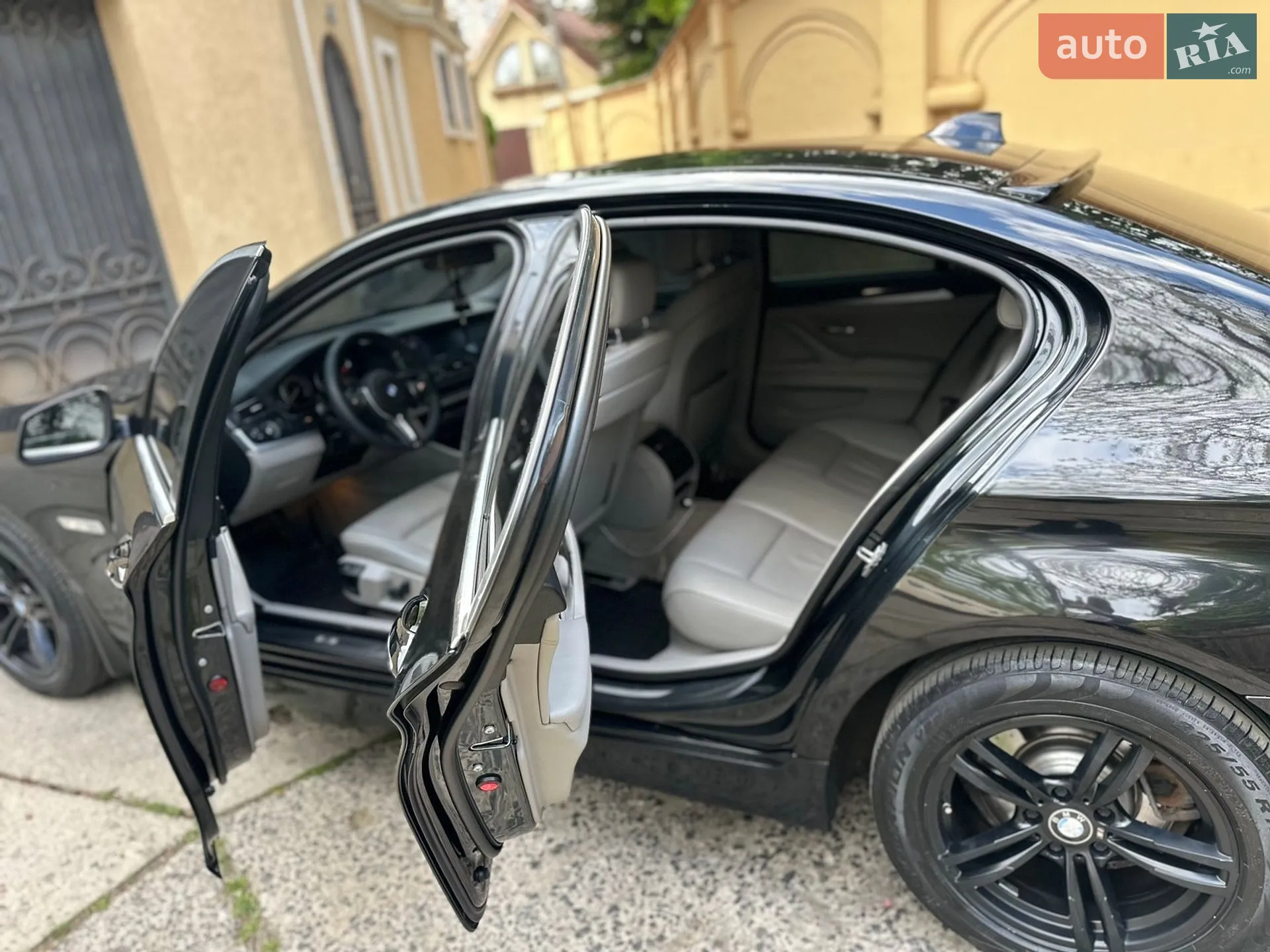 2012 BMW 5er - мініатюра 27