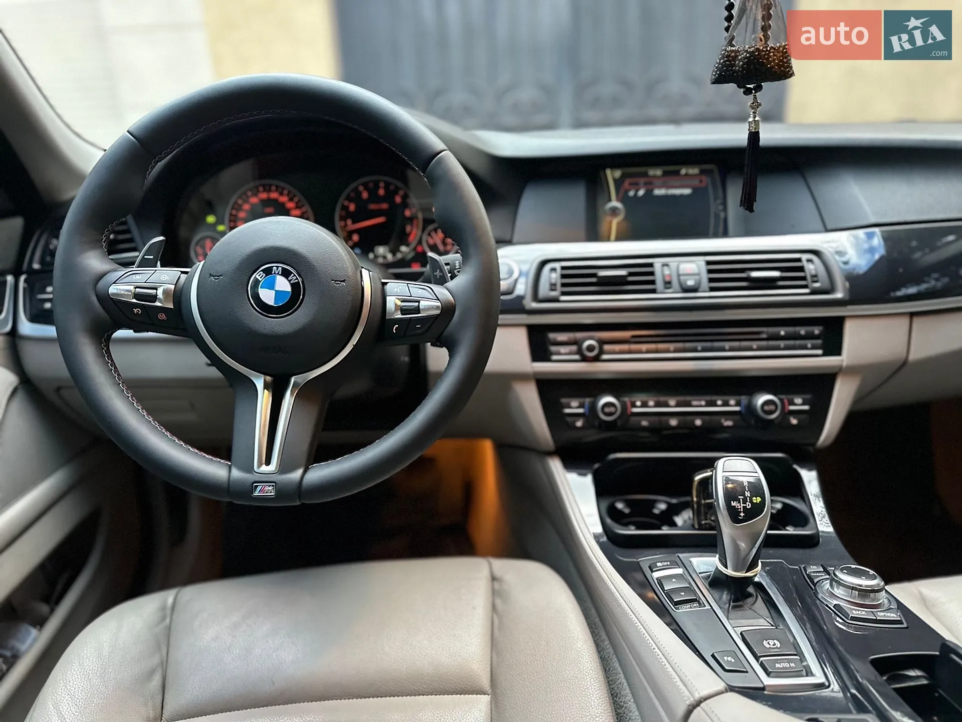 2012 BMW 5er - мініатюра 32