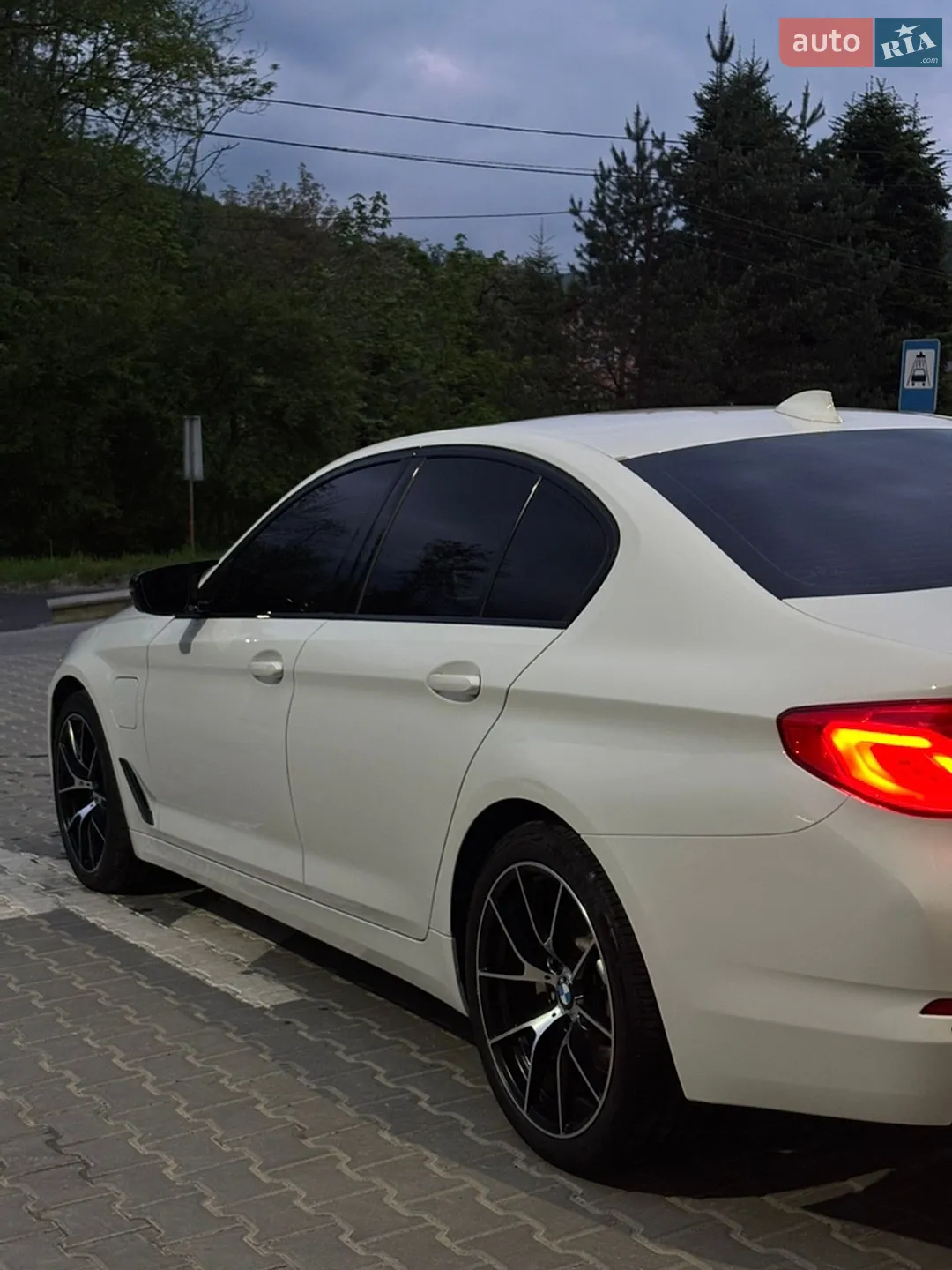 2019 BMW 5er - мініатюра 5