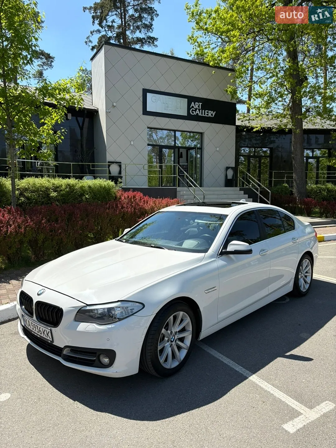 2015 BMW 5er - мініатюра 2