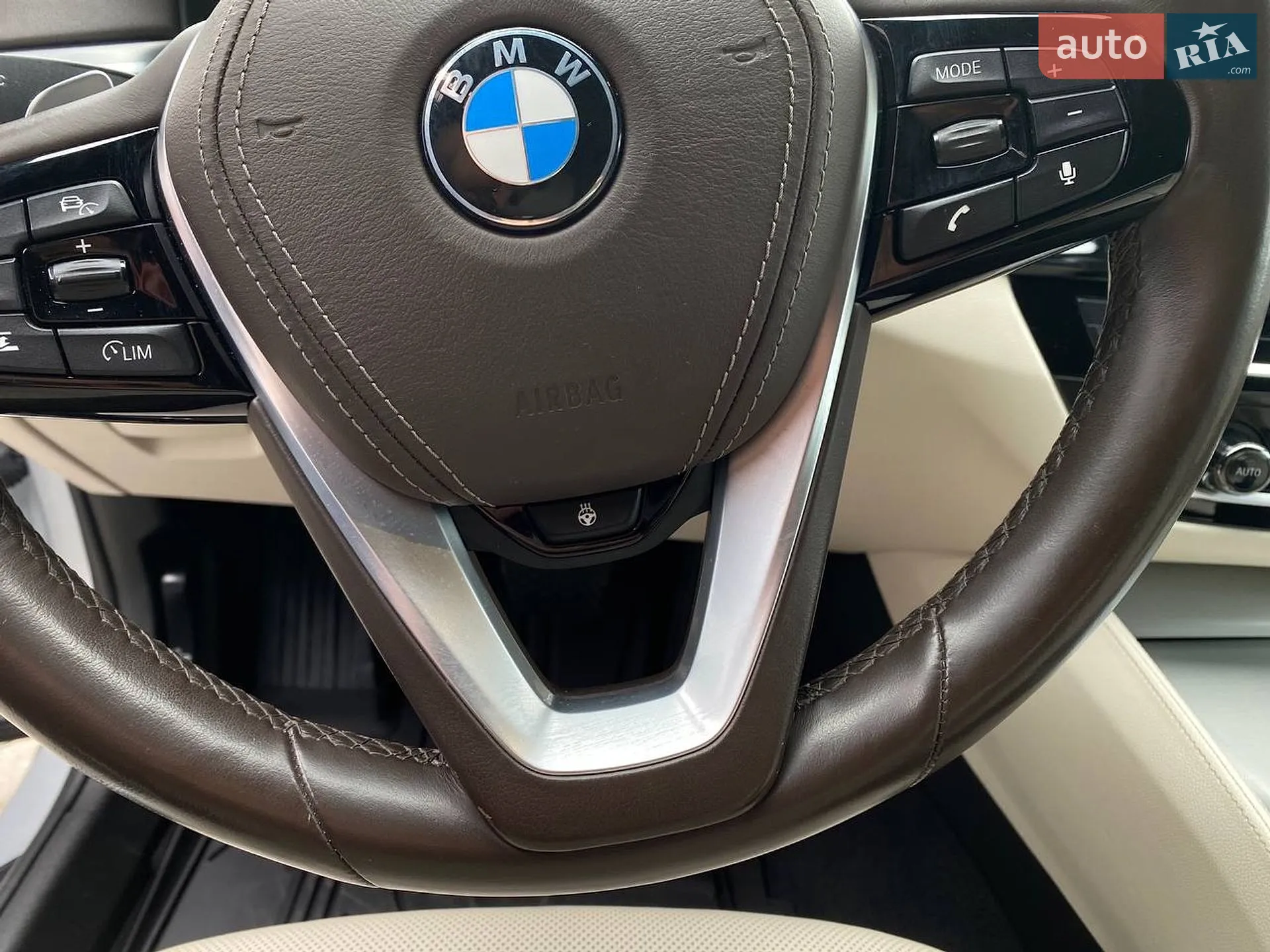 2017 BMW 5er - мініатюра 16