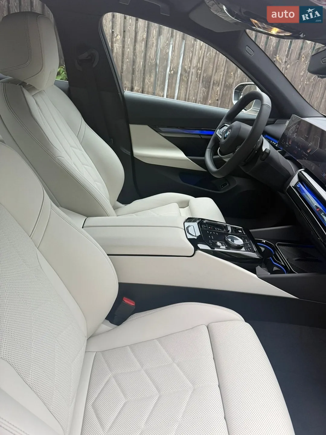 2025 BMW 5er - мініатюра 25