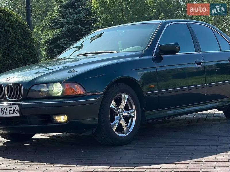 BMW 5 Series 1997 VIN WBADD21010BH64637 фото оголошення 2 з 71