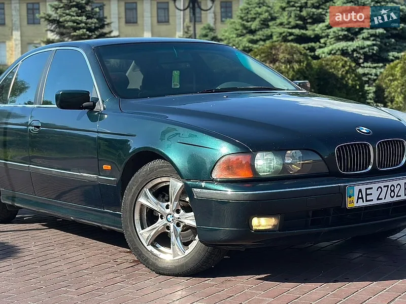 BMW 5 Series 1997 VIN WBADD21010BH64637 фото оголошення 4 з 71