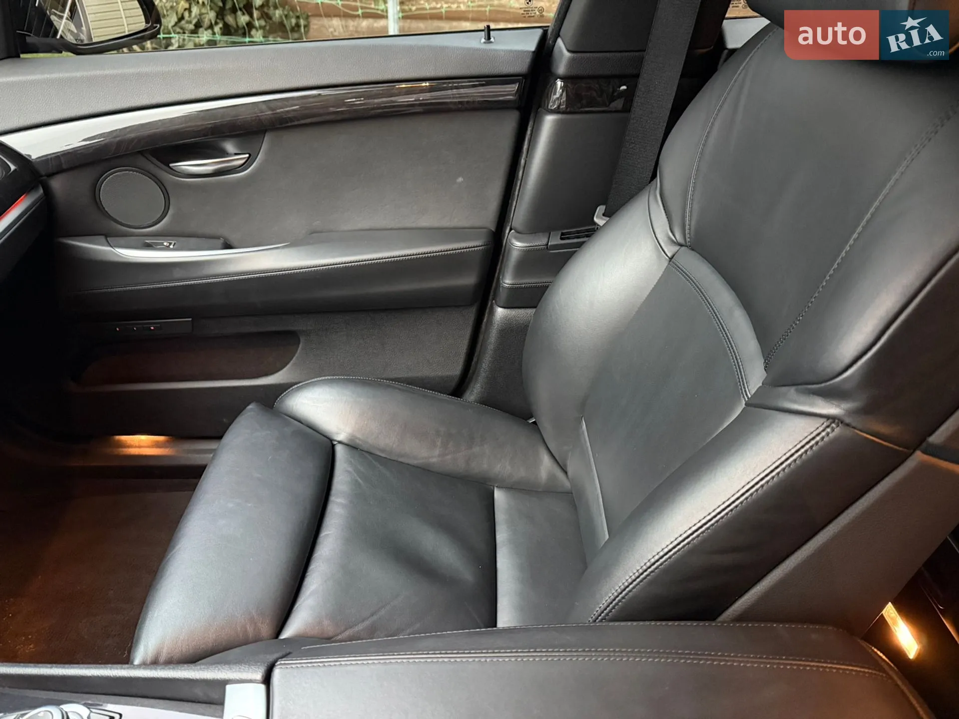 2012 BMW 5er - мініатюра 32