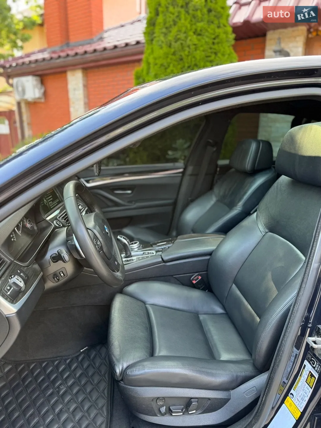 2012 BMW 5er - мініатюра 9