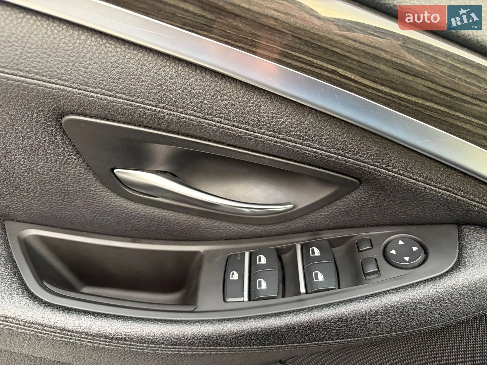 2013 BMW 5er - мініатюра 9