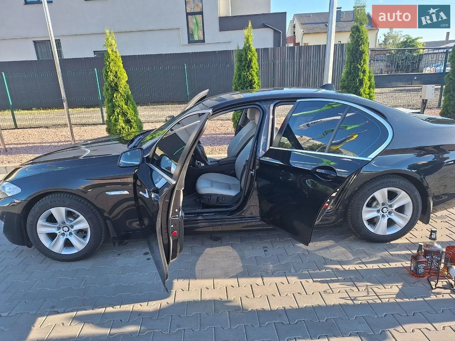 2010 BMW 5er - мініатюра 3