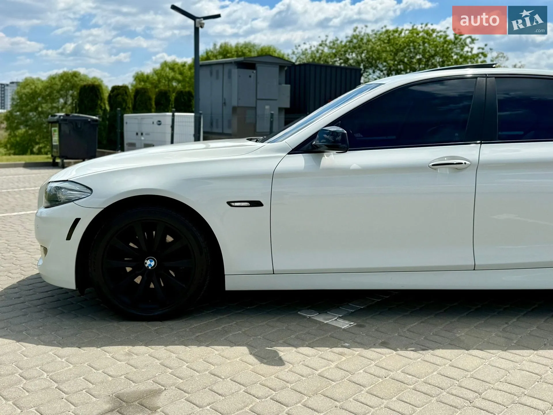 2011 BMW 5er - мініатюра 9