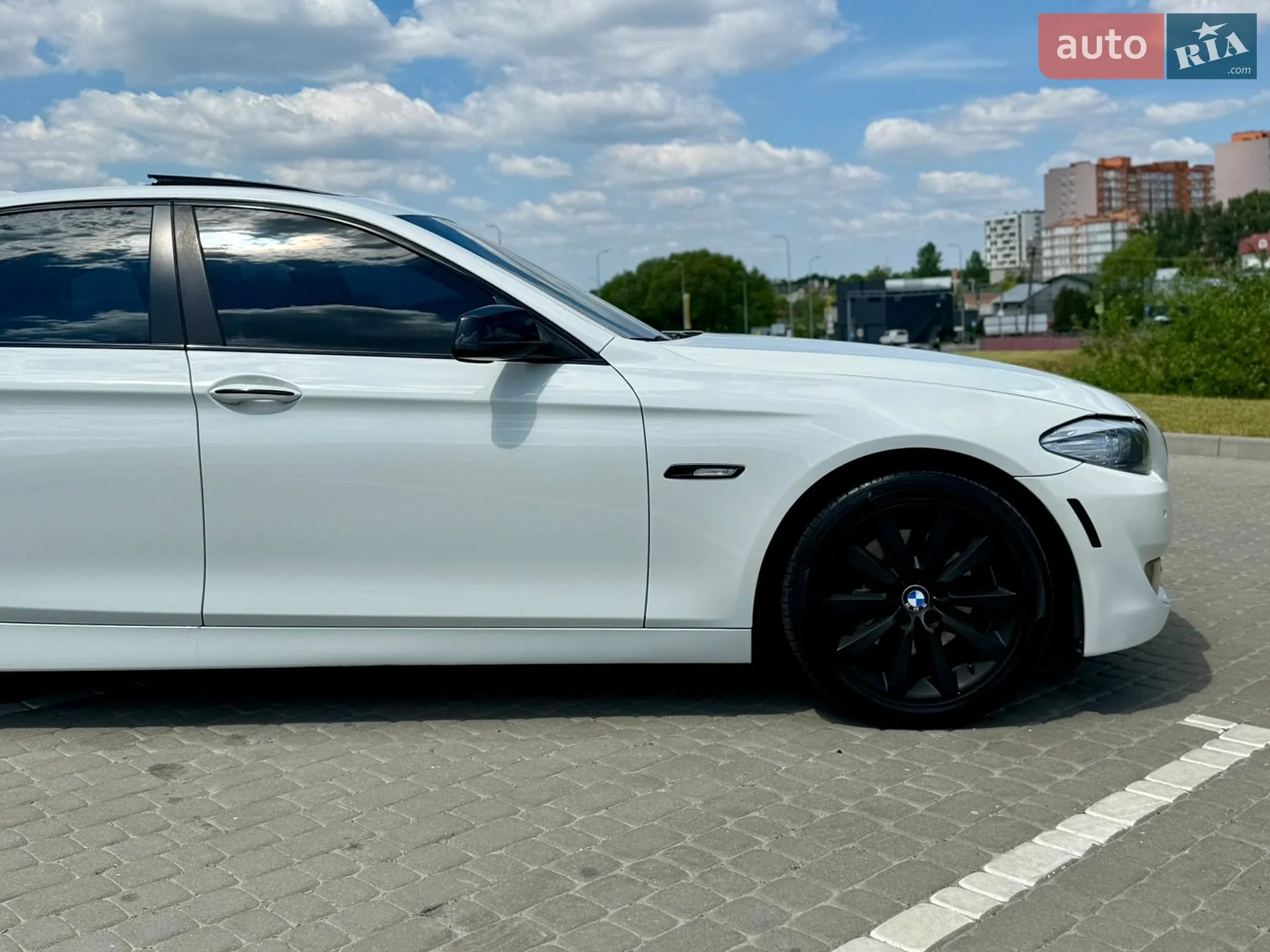 2011 BMW 5er - мініатюра 17