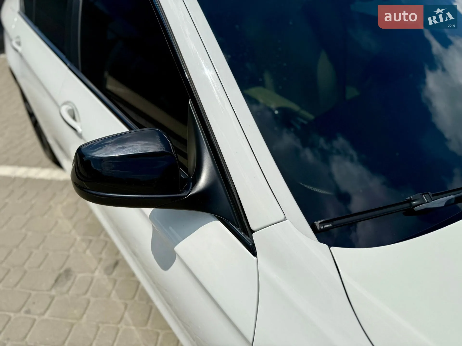 2011 BMW 5er - мініатюра 19