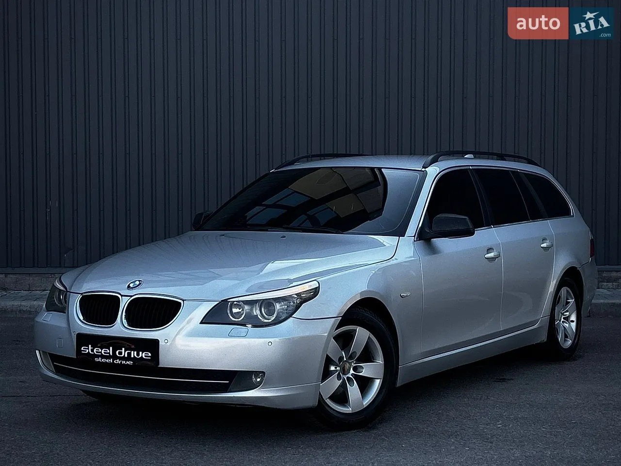 2010 BMW 5er - мініатюра 25