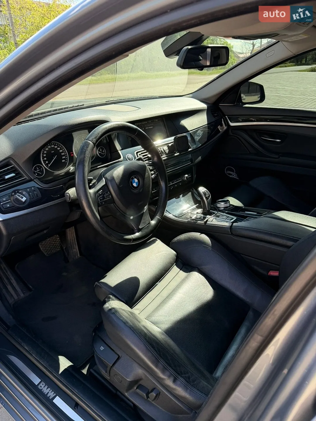 2010 BMW 5er - мініатюра 15