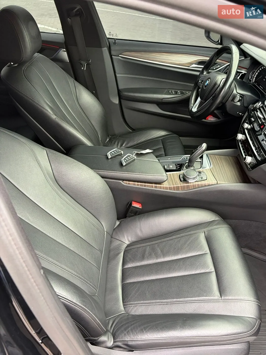 2017 BMW 5er - мініатюра 18