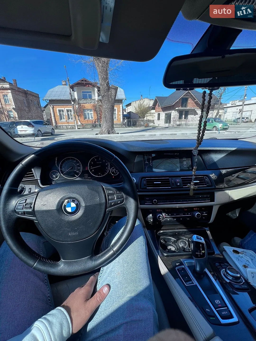2012 BMW 5er - мініатюра 2