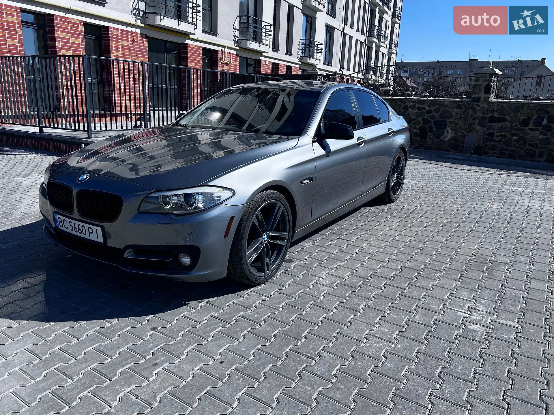2012 BMW 5er - мініатюра 8