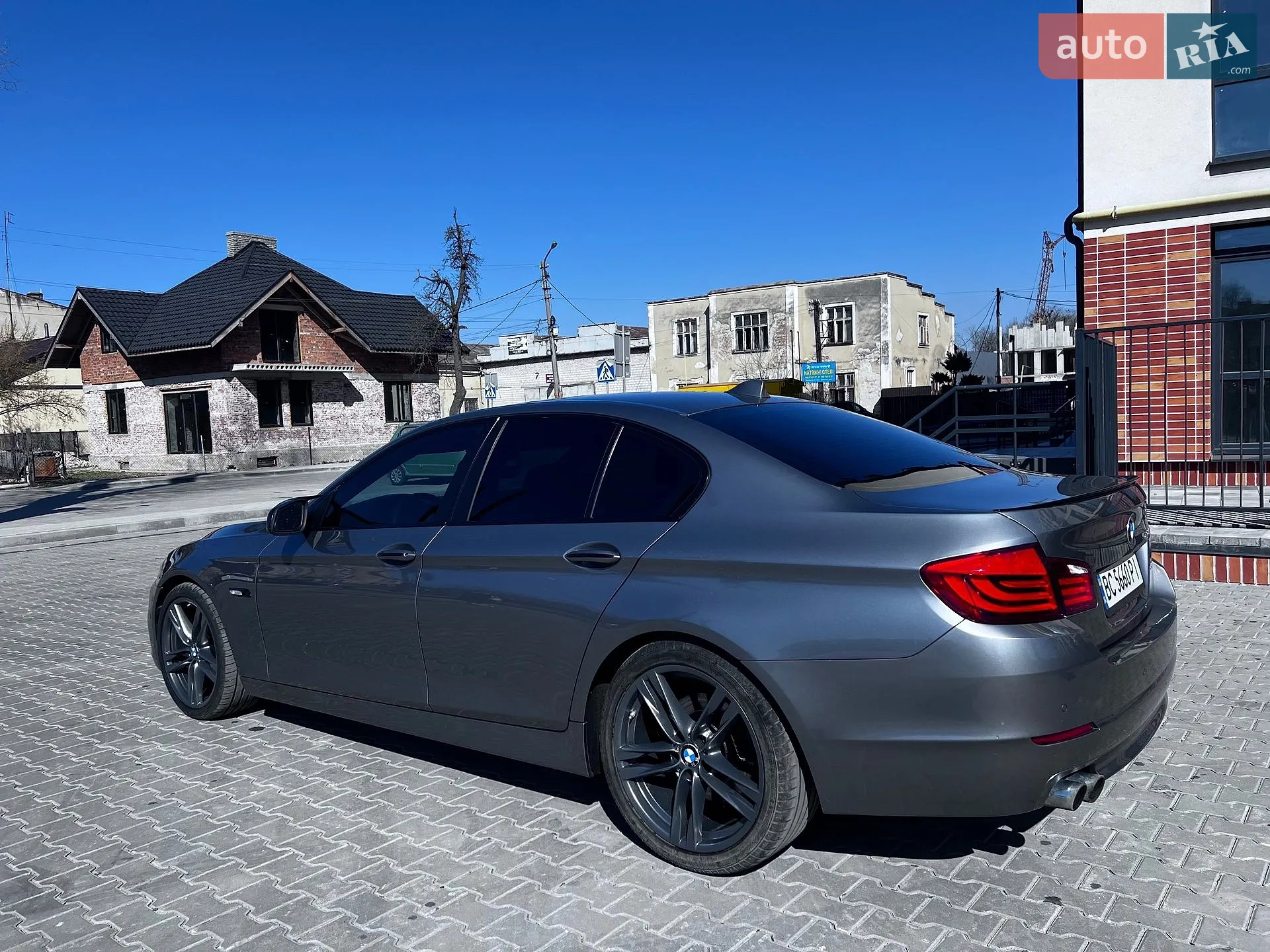 2012 BMW 5er - мініатюра 21