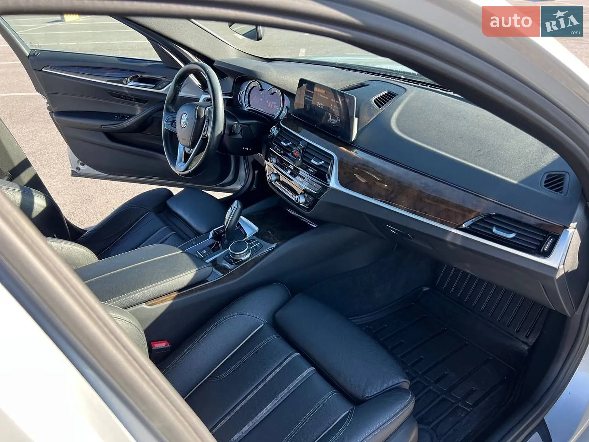 2017 BMW 5er - мініатюра 10