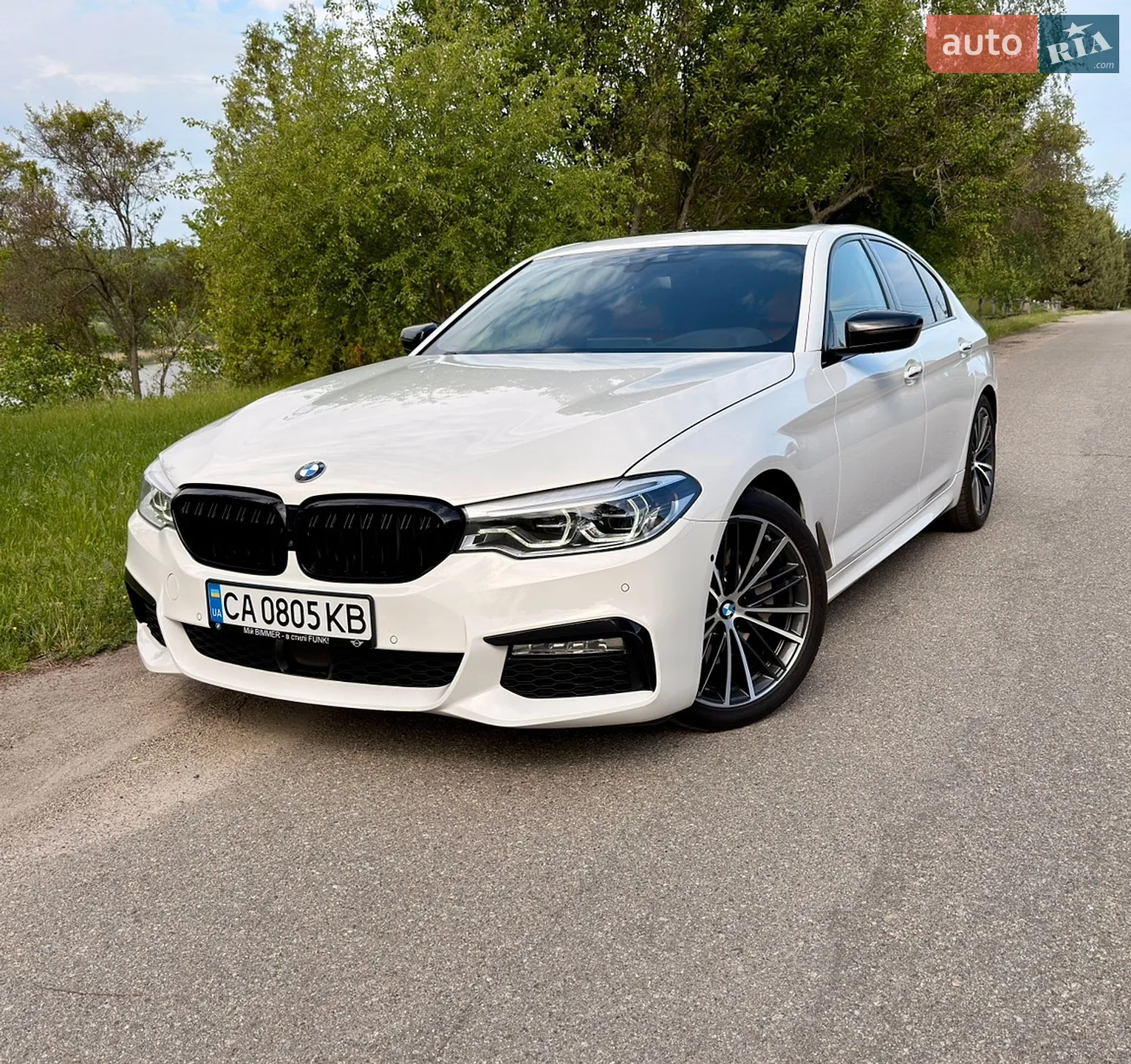2017 BMW 5er - мініатюра 2
