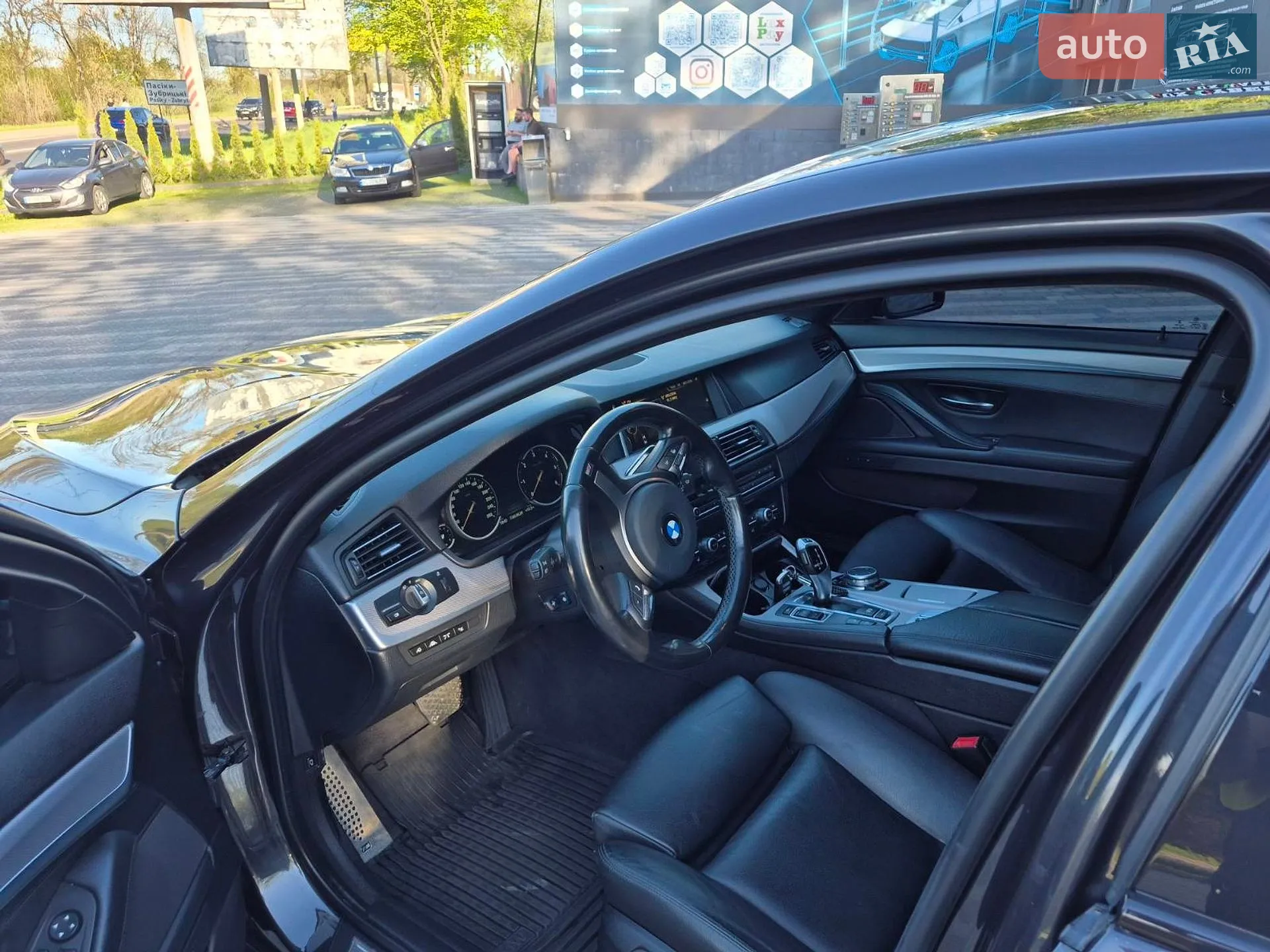 2015 BMW 5er - мініатюра 10