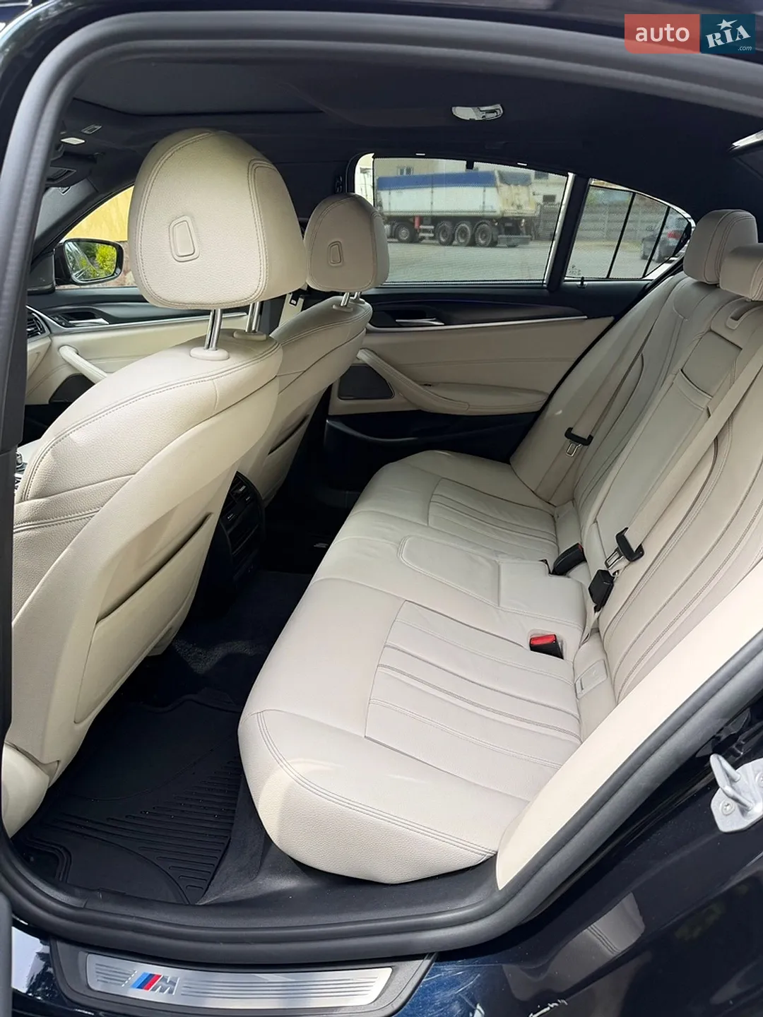 2020 BMW 5er - мініатюра 15
