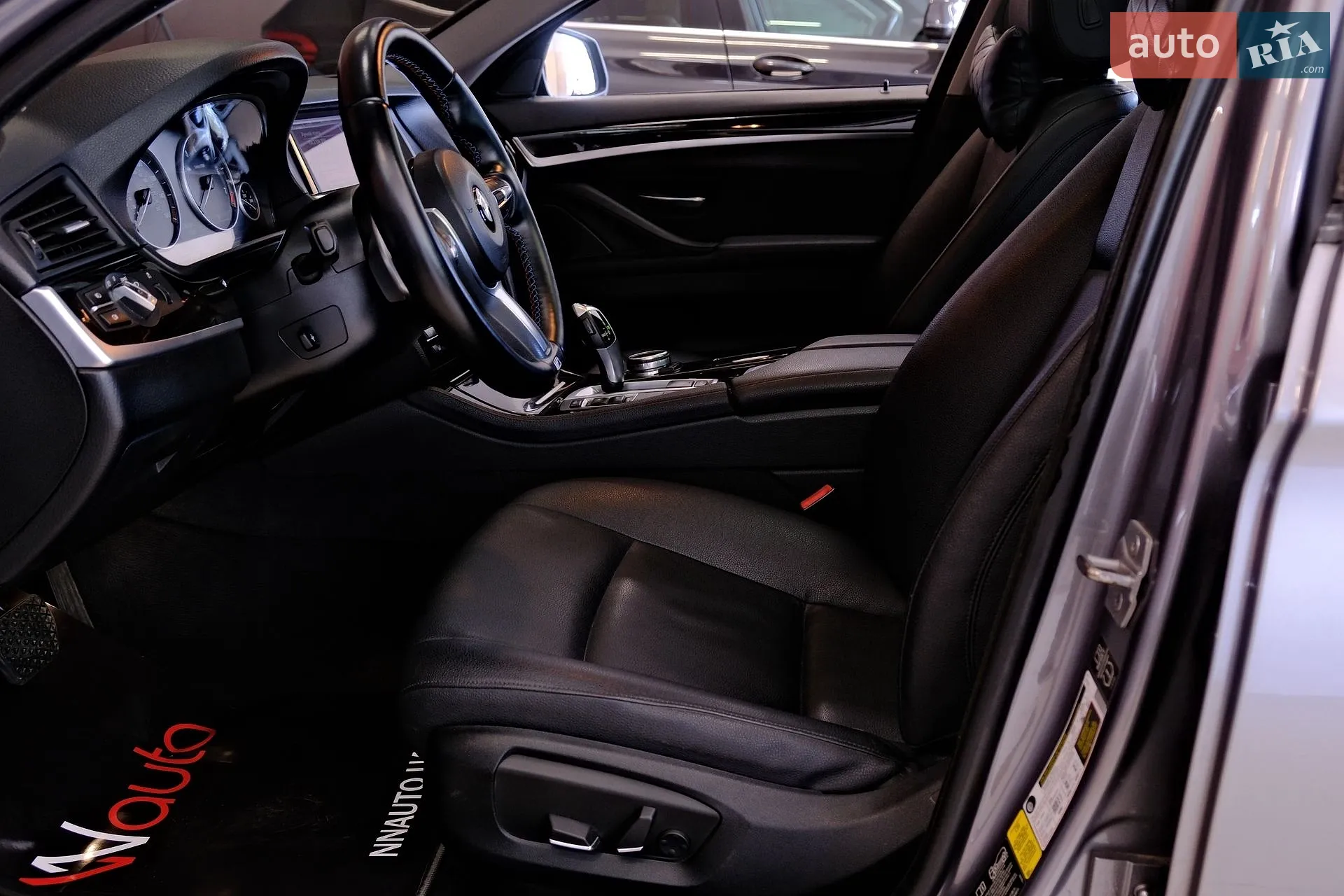 2014 BMW 5er - мініатюра 27